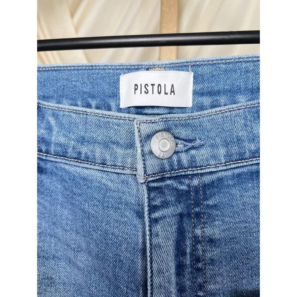 Sold‎ - Picture 5 of 11